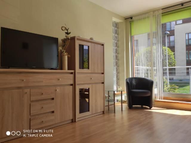 Luxapartament 3 - Z Duzym Tarasem I Garazem W Zeta Park อุสทรอน ภายนอก รูปภาพ